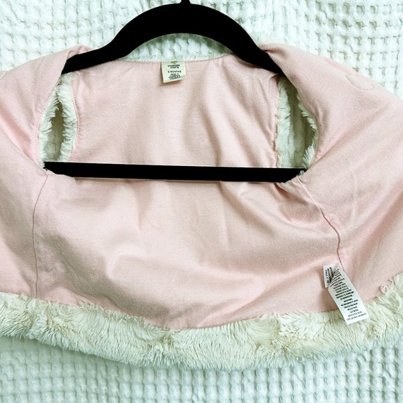 Baby Tucker + Tate White Fuzzy Vest - 6 months - Picture 5 of 7